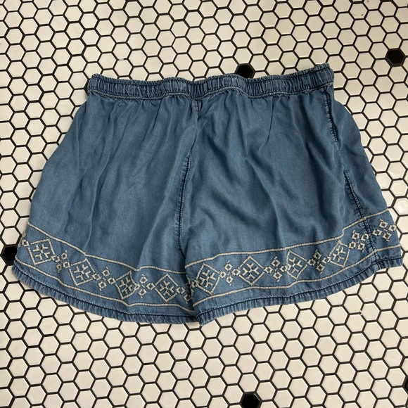 Love fire lyocell shorts size medium - Picture 3 of 4